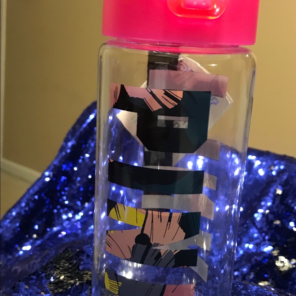 Victoria Secret PINK water bottle